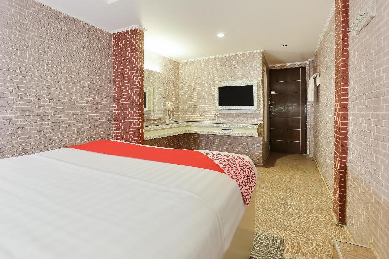 Oyo 191 Paradise Apartelle Hotell Manila Eksteriør bilde